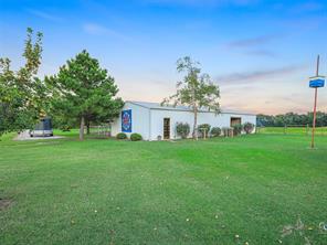 1880 County Road 2610 - Photo 37
