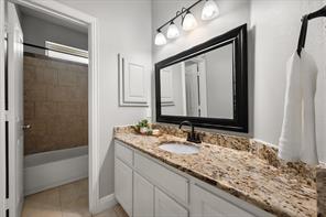 1815 Lakes Edge Boulevard - Photo 29