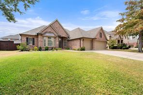 1815 Lakes Edge Boulevard - Photo 3
