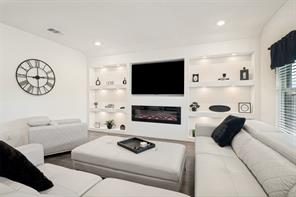 3413 Perman Drive - Photo 4