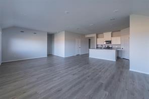 516 Ridgewood Drive - Photo 4