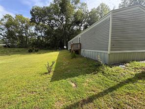 612 W Broadway - Photo 10