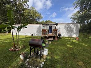612 W Broadway - Photo 12