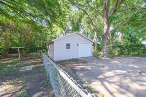8301 Llano Avenue - Photo 23