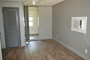709 N 43rd Street - Photo 5