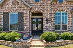 1109 10th Street - Photo 2