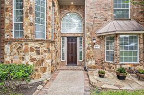 4758 Ridgeland Drive - Photo 2