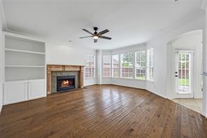 4758 Ridgeland Drive - Photo 4