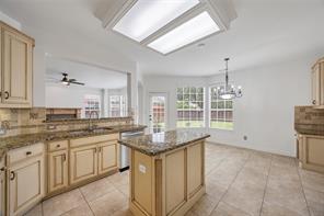 4758 Ridgeland Drive - Photo 9