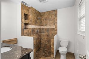 6128 N Fm 148 - Photo 24