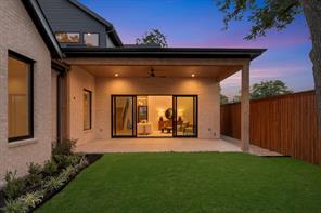 9038 Santa Clara Drive - Photo 10