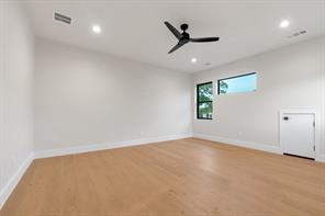 9038 Santa Clara Drive - Photo 40