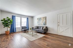 5111 Skillman Street - Photo 2