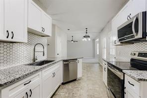 4422 Briarcrest Lane - Photo 5