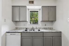 1823 Randolph Drive - Photo 5