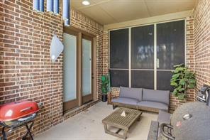 8608 Snowdrop Court - Photo 11