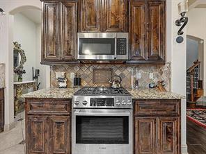 8608 Snowdrop Court - Photo 8