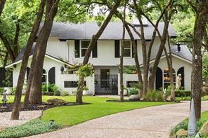 2202 Highland Circle - Photo 1