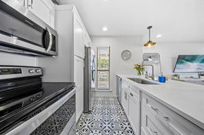 4323 Brown Street - Photo 7