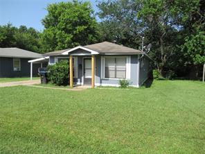 4214 3rd Street - Photo 2