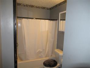 4214 3rd Street - Photo 4