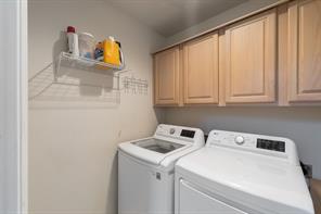 18240 Midway Road - Photo 20