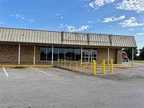 1105 W South Commerce Street - Photo 1