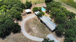 406 Private Road 3706 - Photo 1