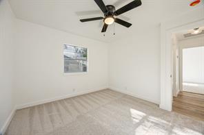 2415 W Morton Street - Photo 19