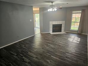 1537 Collin Drive - Photo 4
