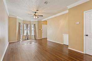 1325 Speight Avenue - Photo 5