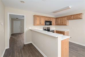 640 W Marshall Street - Photo 3