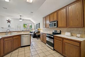 8702 Nairn Street - Photo 11