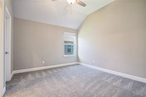 2272 Templin Avenue - Photo 21