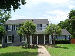 408 W Tyler Street - Photo 1