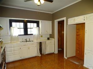 408 W Tyler Street - Photo 15
