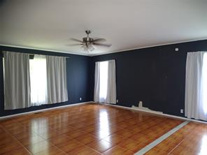 408 W Tyler Street - Photo 22