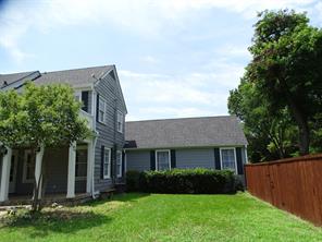 408 W Tyler Street - Photo 3