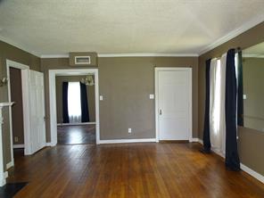 408 W Tyler Street - Photo 8