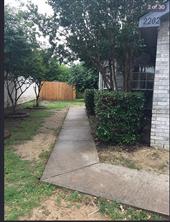 2202 Brookview Drive - Photo 3