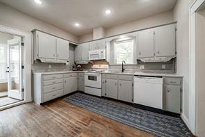 305 W Swenson Avenue - Photo 11