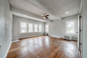 305 W Swenson Avenue - Photo 18