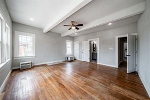 305 W Swenson Avenue - Photo 19