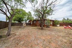 305 W Swenson Avenue - Photo 24