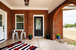 305 W Swenson Avenue - Photo 5