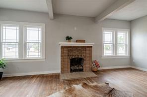 305 W Swenson Avenue - Photo 7