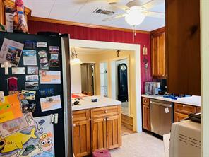 706 County Road 4599 - Photo 7