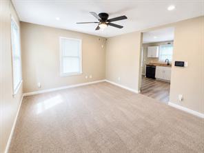1101 E Sunset Street - Photo 4