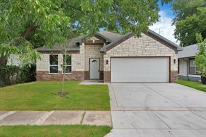 407 E Willingham Street - Photo 3