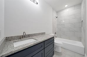 407 E Willingham Street - Photo 31